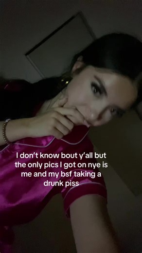 Oh! #nye #drinks #dryyyy #sad