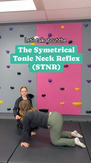 Play On Pediatric Therapy | Kids Therapy on Instagram: "⭐️STNR reflex⭐️ This reflex helps babies learn to move the top half and the bottom half of their body independently from each other - what we need for crawling. It’s also important for the development of posture, hand eye coordination and playing sports. As in the video, we see potential long term effects of having STNR retained. Does your child present with any of these symptoms? 📞Give us a call and we can help your kids through movement