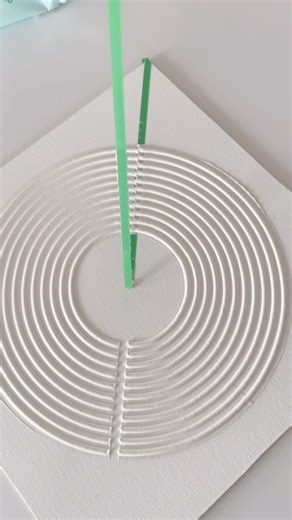 Exciting News! ✨🎨 I’m thrilled to announce the Understanding Texture art course is here! Comment TEXTURE and I will send you a link and a special discount code! !The number of codes is limited! Join me as we dive into the fascinating world of textured art, exploring techniques that bring depth and dimension to your creations. Whether you’re a beginner or an experienced artist, this course is designed to inspire and elevate your artistic journey. Understanding Texture course includes: 🔸Start-to