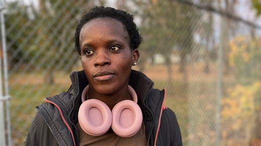 Woman describes life inside one of Ottawa's overflow shelters for asylum seekers