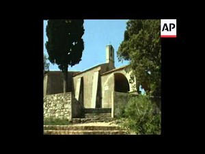 SYND 12/05/71 SCENES AT ST TROPEZ WHERE MICK JAGGER MARRIED BIANCA