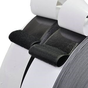 [Hot Item] Strong Sticky Self Adhesive Hook and Loop Tape Fastener Roll for Curtain