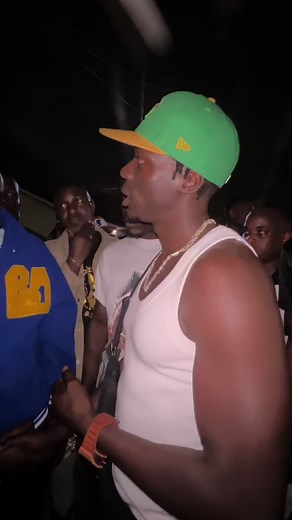 Comedic Encounter with Alien Skin & Comedians | Madrat and Chiko Official