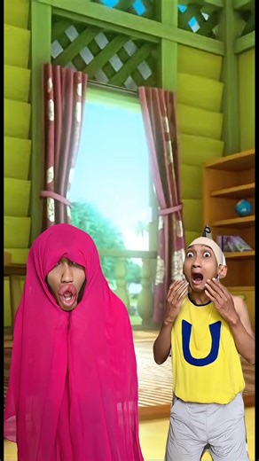 Bibir monster ? #youtubeshorts #harusberanda #shortsvideo #lucu