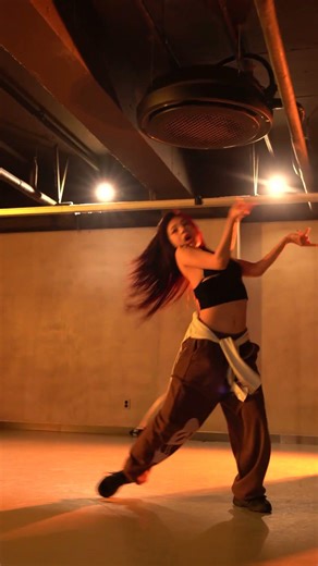 EUNYUL LV.4 CLASS EVERY WED 600PM @justjerkdanceacademyewha