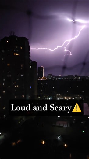 ⚠️ Loud and Scary thunderstorm lightning sound effect😰 #thunderstorm #scary #viral #rain #rainsounds