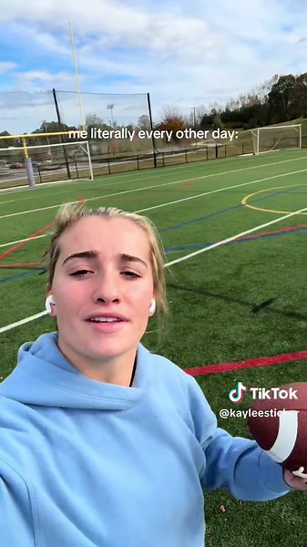 Understanding Sports Mansplaining in TikTok Culture