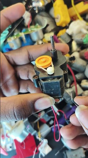 DC motor with connect Pulley system