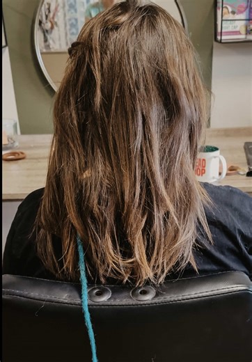 Partial Real locs again for Kim 🥹🤎 She had them in 2021 and combed out, now she was back again 🎉 Plus for that fun color pop she chose one dreadlock extension in the Wild Ocean Locks of Love 🫶 #dreadshop #dreadlockextensions #realdreadlocks #locs #locstyles