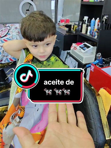 Aceite de Dinosaurios 😂🥰✂️📍🇵🇷#labarberiaderonald #papa #mama | lab made dinosaur