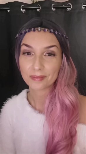 1.5K views · 44 reactions | LYRA - reading a galactic poem from my book 'Beautiful Alien' ✨ Have you read it? Beautiful Alien is available on Amazon worldwide as well as Barnes & Noble and other online retailers. | Olivia Bella Poetry | Facebook