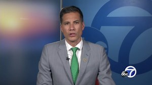 Oakland A's officials to visit Las Vegas as team considers relocation options