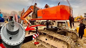 256K views · 6.8K reactions | Excavator Swing Bearing Replacement | Mechanical Skills | Facebook
