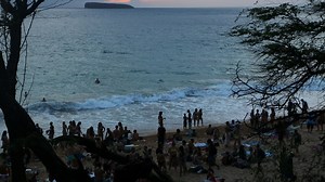 Wild overnight parties — with nudity and no masks — force Maui to close popular beach