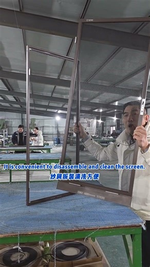 Interlocking flip-top pocket lock with metal mesh window screen to avoid the height .#qiangning