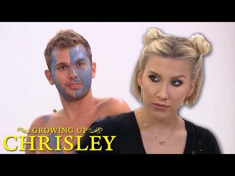 Chase Chrisley Invites Friend Elliot To Run Around LA With Him | Growing Up Chrisley