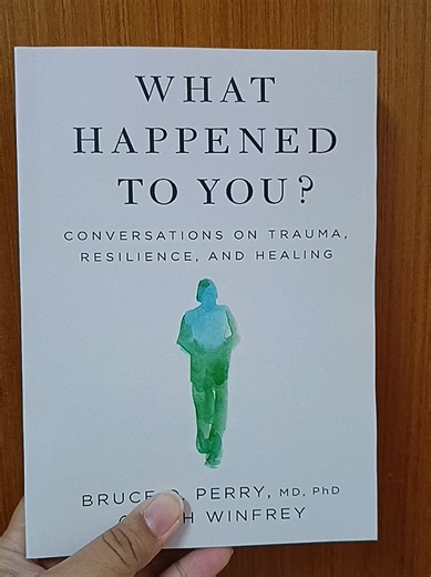 ENGLISH BOOKS TAIWAN ❣️ What Happened to You? Conversations on Trauma, Resilience, and Healing is a 2021 book co-authored by Dr. Bruce D. Perry, a renowned child psychiatrist and neuroscientist, and Oprah Winfrey. ​The book is structured as a series of deep, personal conversations between the two. It aims to shift the focus of mental health and human behavior from a judgmental