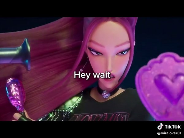 How Long Should Her Guitar Strap Be?