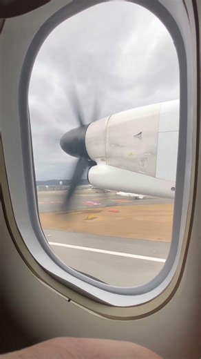 伊丹空港 #ana #DHC8 #JA848A #RWY32R #takeoff #q8 #伊丹空港