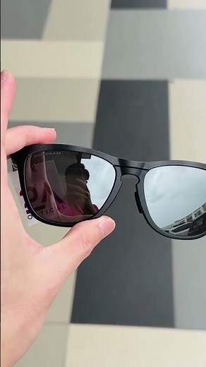 Oakley Frogskins Range XL Matt Tortoise Grey Smoke/Matt Black / Prizm Black Polarized | OO9503A-0758