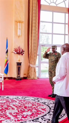Today, President Museveni hosted retired United States Army Lieutenant General Michael Flynn, Gen. Muhoozi Kainerugaba & Uganda’s Ambassador to the United States, Amb. Robie Kakonge at State House, Entebbe.