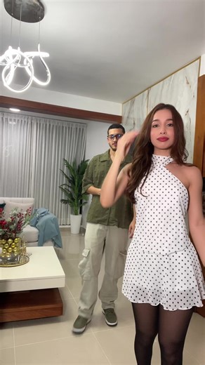 Y él?😂 @Gregory J. Lopez 💎