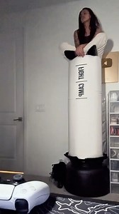 Family scared 藍藍#scare #scared #scareprank #prank #fun #trending #virral #family #fyp #foryoupage #funny #challenge #jumpscare | Gigs and Roses | Facebook