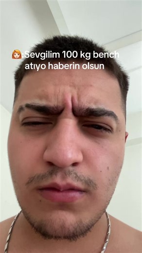 Cute Girlfriend Bench Presses 100 kg