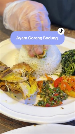 aduh ini bener bener enak polll sih kata gua @Inop | Kamus Makanan Online