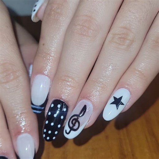 Alis Cosmo Experience on Reels