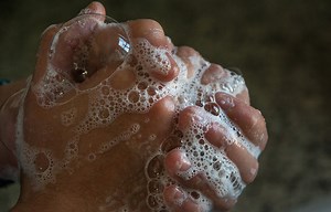 Définition et liste des compulsions du trouble obsessionnel-compulsif (TOC)