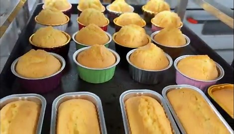 5oz Muffin Tins with Lids 50 Pack,Free-Air Aluminum Foil Cupcake Liners Baking Pans,Jumbo Muffin Liners Cupcake Pans,Disposable Ramekins Muffin Cups Containers-Blue