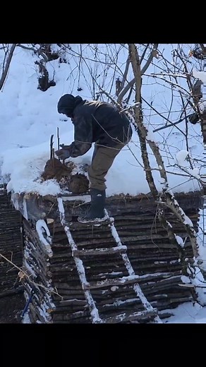 Part 3 | wooden cabin #bushcraft #camping #campinglifestyle #building #camp #survie