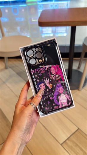 Show Off Your K-Pop Vibes with Unique Phone Cases!
