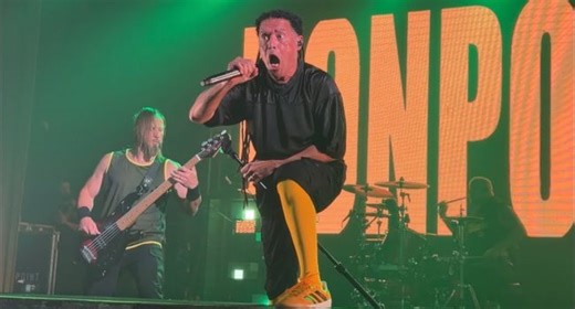 🔥 "WATCH: NONPOINT DEBUTS TWO UNRELEASED NEW SONGS LIVE IN TAMPA — ‘IS IT’ AND ‘RED YETI’" Nonpoint has fans buzzing after taking the stage in Tampa and performing two brand-new unreleased songs for the first time. The tracks, titled Is It and Red Yeti, instantly became the biggest talking point of the night. Supporters say the fresh material sounds heavy, aggressive, and full of the raw energy that made the band a longtime favorite. For many in attendance, witnessing unheard songs live before 
