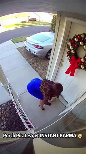 Porch exploding package box with glitter #porchpiratecaught #glitter #package #prank #funny