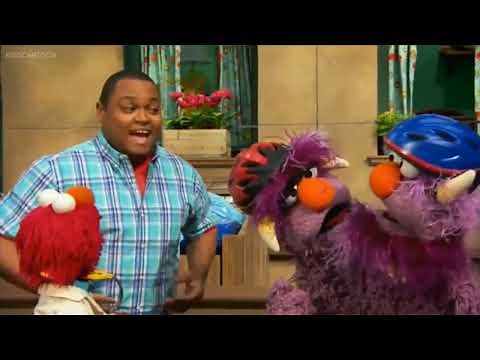 Sesame Street: Boo Boo Busters Street Story