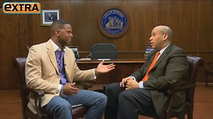 Mayor Cory Booker on Running for President and Dating Gayle King: Rumor