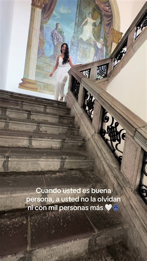 Ana Segovia on TikTok