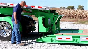 1.4K views · 42 reactions | Detachable gooseneck lowboy - Jet company US | Alura Trailer | Facebook
