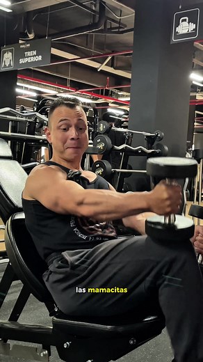 Tips para un mejor press con mancuernas en el gym