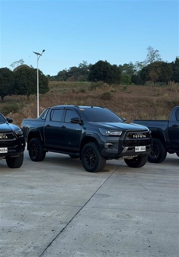📸🛻 #toyota #hilux #toyotahilux #hiluxconquest #amc4x4accessories #falken #falkenwildpeak #jaos #jaosbattlez #fyp