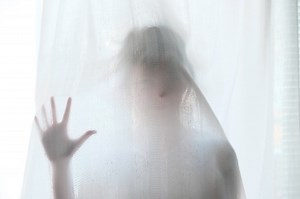 What does it mean to dream about ghosts?