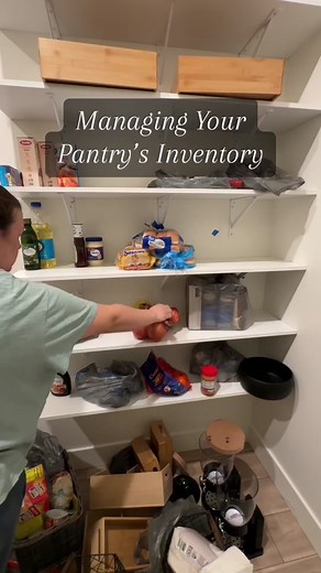 Managing your pantry’s inventory #food #organization #kitchen #cleaning #mess #minimalism #budget #groceryshopping #groceries #mom #kids