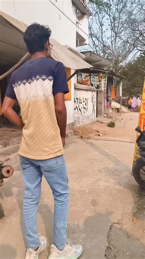 Laugh with roni on Instagram: "Gao ka ladka jab suit Boot mai ata hai na😁 #foryou #explorepage #relatable #meme #foryou"