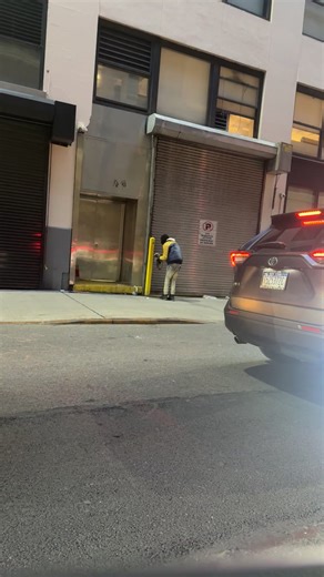 #fypage #plugwalk #newyorkcity #viral?videotiktok😇😇 #explorepage✨ 🕺🏽 🕺🏽