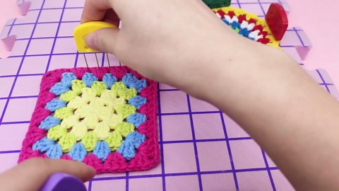 CESUSME 32 Pcs Knit Blocking Combs Pins, Crochet Blocking Pin for Knitting, Knit Blockers Combs for Blocking Sewing Lace Needlework Projects Tool Device （Color）