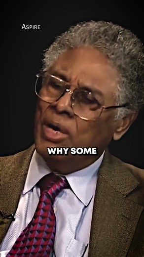 Joe Rogan Reacts To Thomas Sowell Debunking Woke Democrats