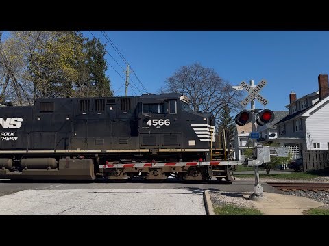 Lakeland Ave Railroad Crossing, Lakewood, OH (Video 4)