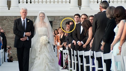 Fact Check: Photo shows Ghislaine Maxwell at Chelsea Clinton's wedding